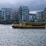 In With Water View Apartment