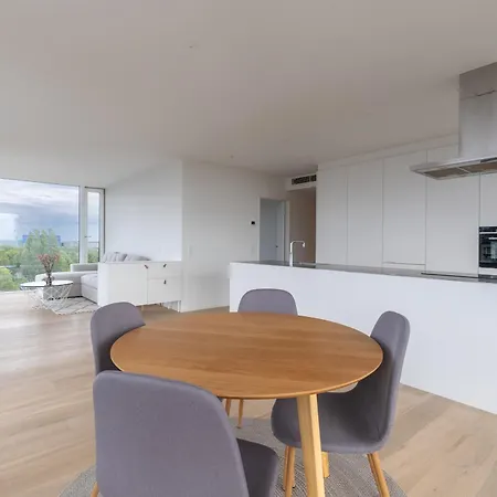 In With Water View Apartamento *